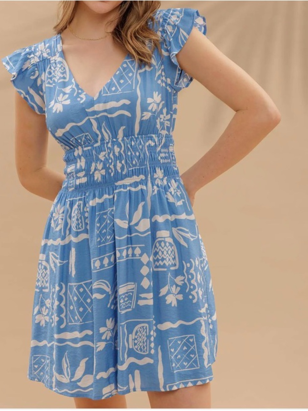 NWOT Blu Pepper Blue Patterned Smocked Waist V-Neck Mini Dress, size L